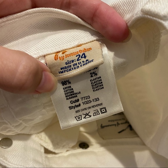 Citizens of Humanity White Jeans - Picture 6 of 11